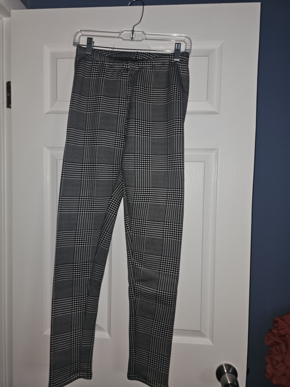 Women's Black & White Plaid Stretch Leggings